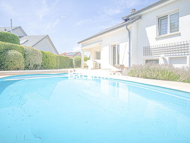 Maison 7 pièces 140 m²