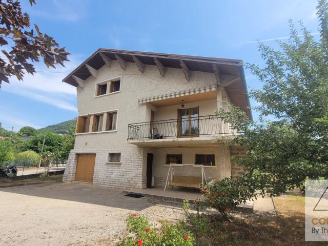Maison 7 pièces 140 m²