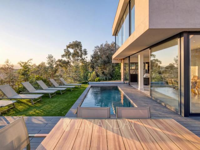 Maison 7 pièces 140 m²