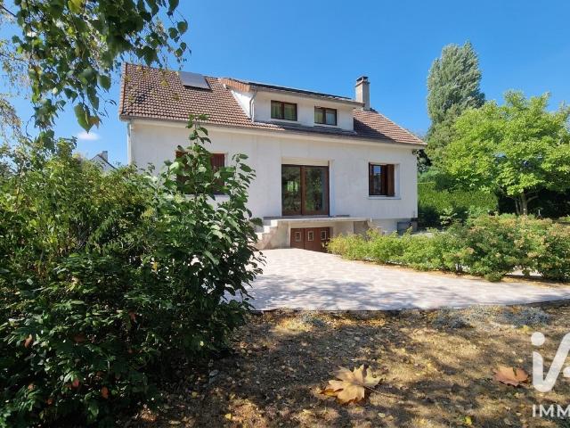 Maison 7 pièces 140 m²