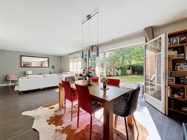 Maison 7 pièces 140 m²