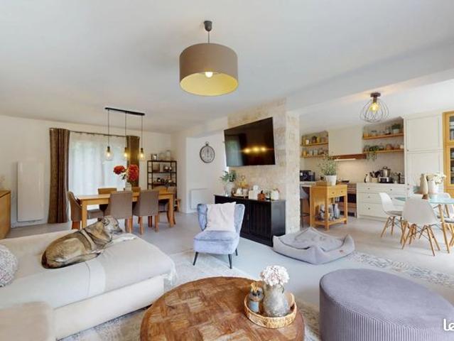 Maison 7 pièces 140 m²