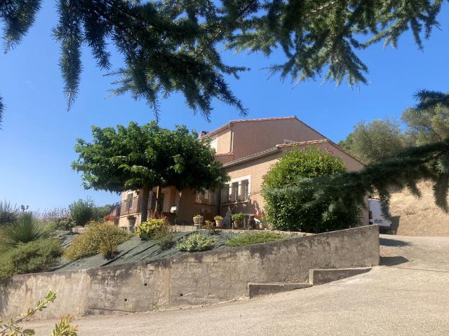 Maison 7 pièces 140 m²