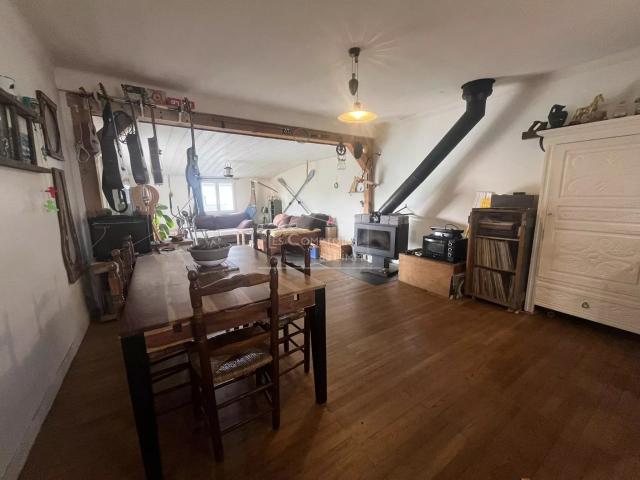 Maison 7 pièces 140 m²