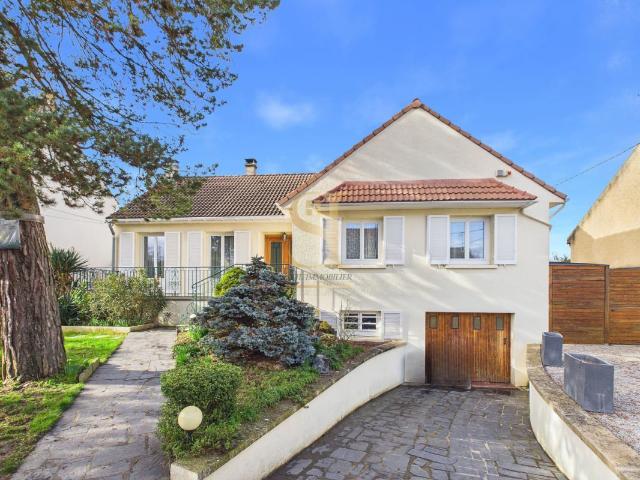 Maison 7 pièces 140 m²