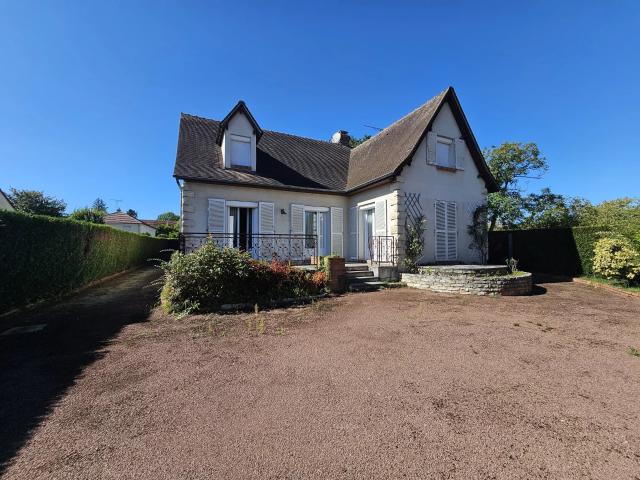 Maison 7 pièces 140 m²