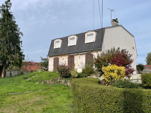 Maison 7 pièces 140 m²