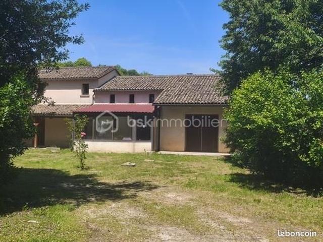 Maison 7 pièces 140 m²