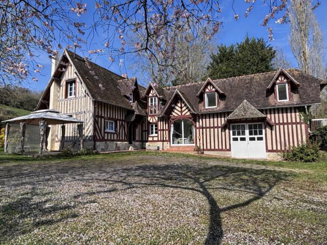 Maison 7 pièces 140 m²