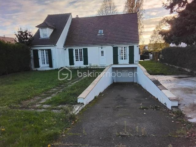 Maison 7 pièces 140 m²