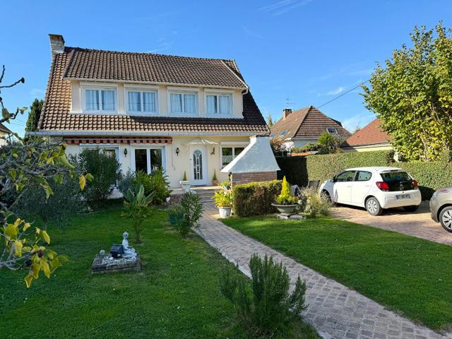 Maison 7 pièces 140 m²
