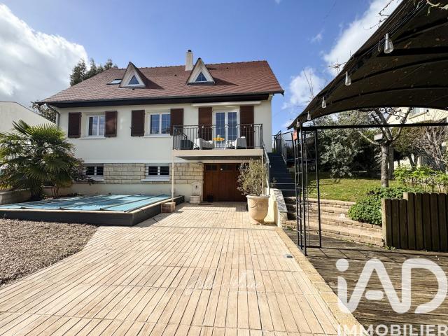 Maison 7 pièces 140 m²