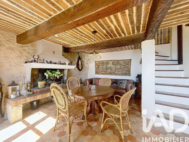 Maison 7 pièces 140 m²