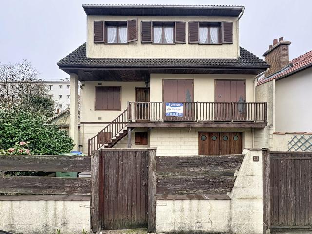 Maison 7 pièces 140 m²