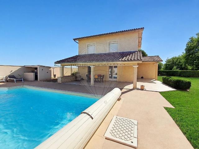 Maison 7 pièces 140 m²