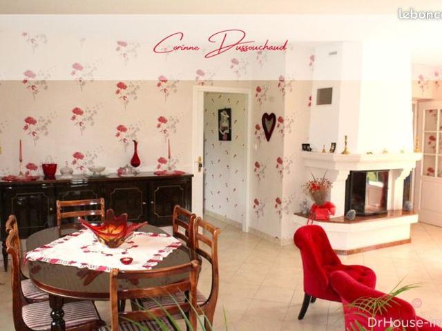 Maison 7 pièces 140 m²