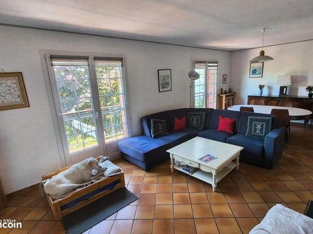 Maison 7 pièces 140 m²