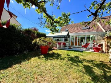 Maison 7 pièces 140 m²