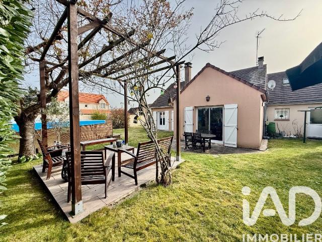 Maison 7 pièces 141 m²