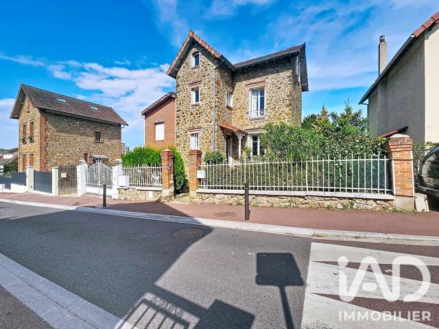 Maison 7 pièces 141 m²