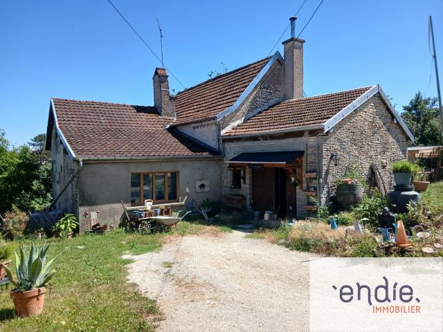 Maison 7 pièces 141 m²