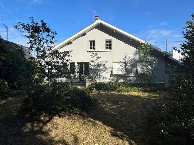 Maison 7 pièces 141 m²
