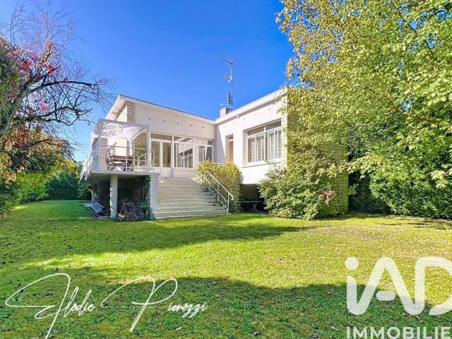Maison 7 pièces 141 m²
