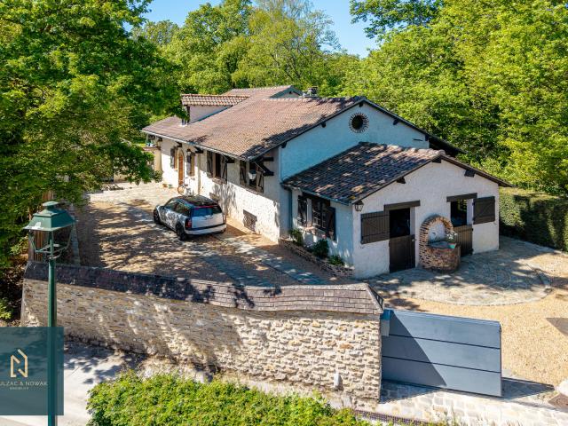 Maison 7 pièces 160 m²