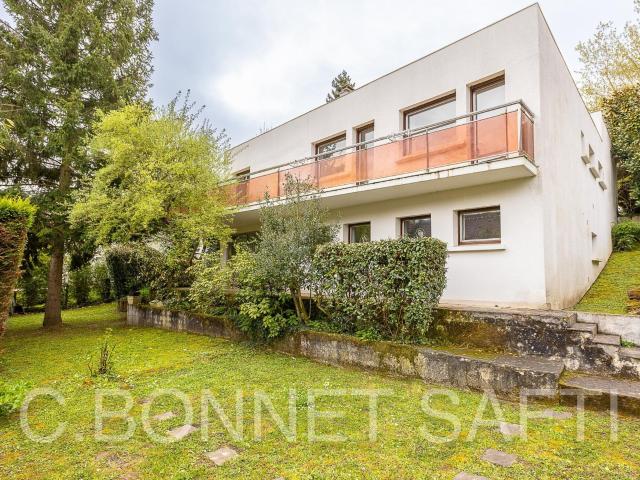 Maison 7 pièces 177 m²