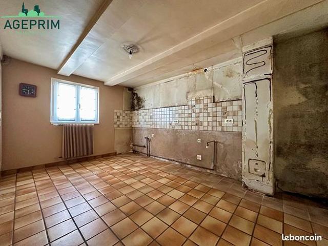 Maison 7 pièces 141 m²