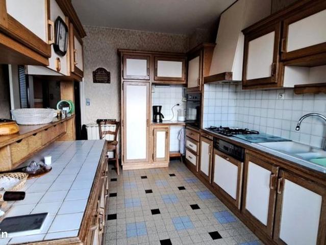 Maison 7 pièces 141 m²