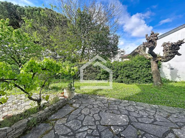 Maison 7 pièces 141 m²