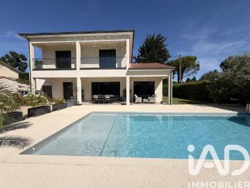 Maison 7 pièces 141 m²