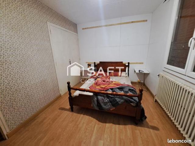 Maison 7 pièces 141 m²