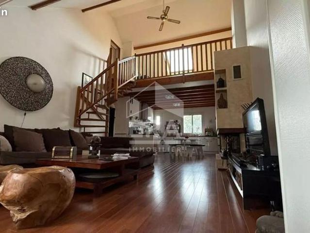 Maison 7 pièces 142 m²