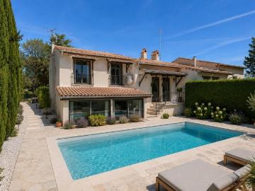 Maison 7 pièces 142 m²