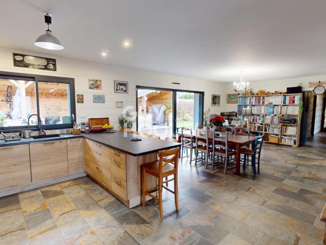 Maison 7 pièces 142 m²