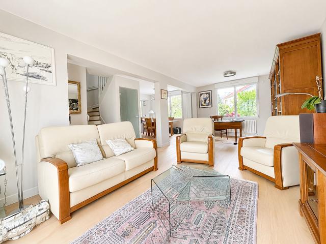 Maison 7 pièces 142 m²