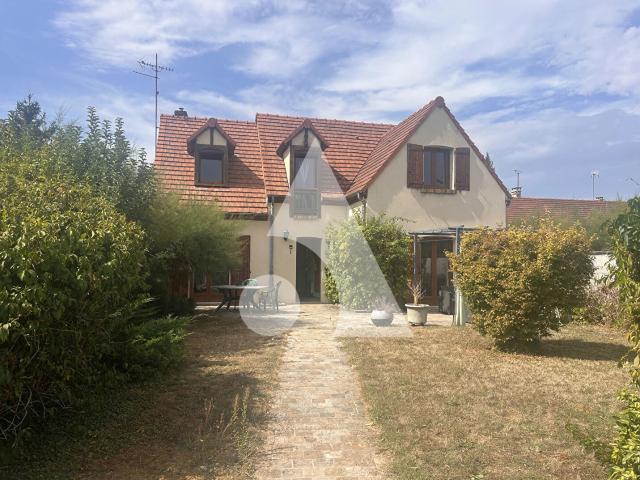 Maison 7 pièces 142 m²