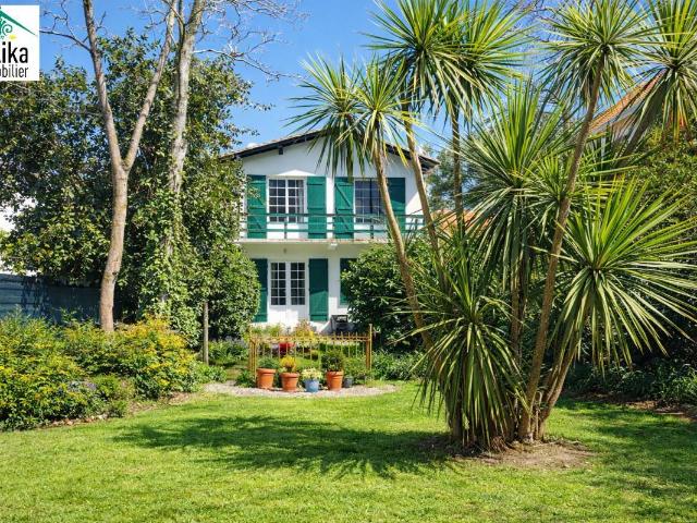 Maison 7 pièces 142 m²