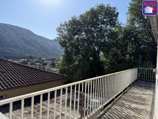 Maison 7 pièces 142 m²