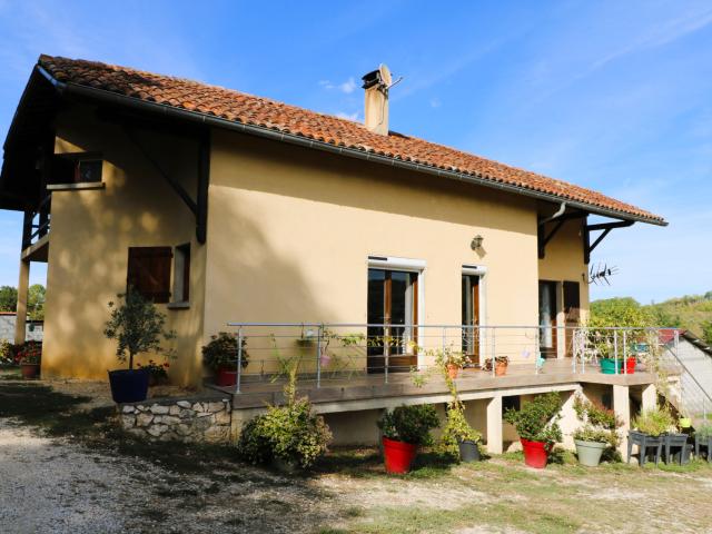 Maison 7 pièces 143 m²