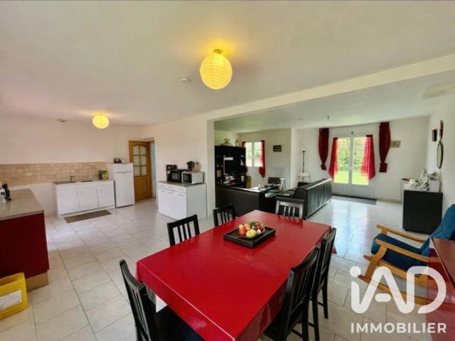 Maison 7 pièces 143 m²