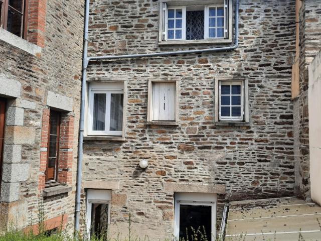Maison 7 pièces 143 m²