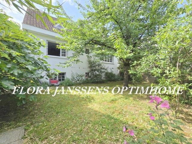 Maison 7 pièces 154 m²
