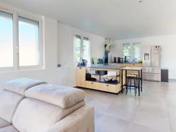Maison 7 pièces 154 m²