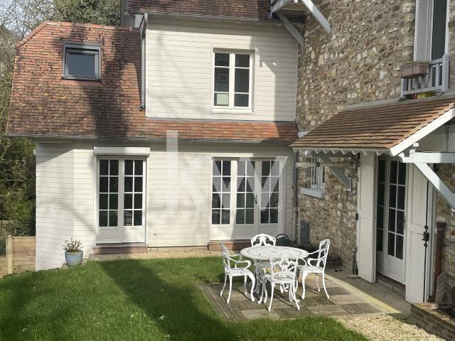 Maison 7 pièces 155 m²