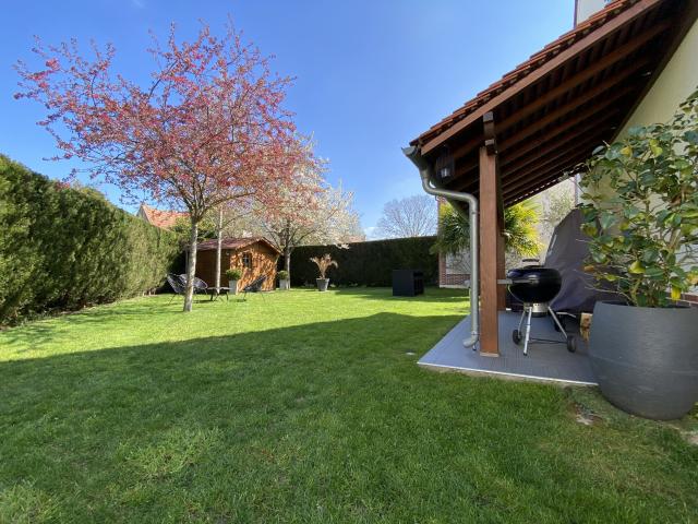 Maison 7 pièces, 155 m² à louer à Neauphle le Vieux 78640