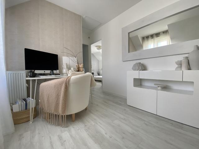 Maison 7 pièces, 155 m² à louer à Neauphle le Vieux 78640