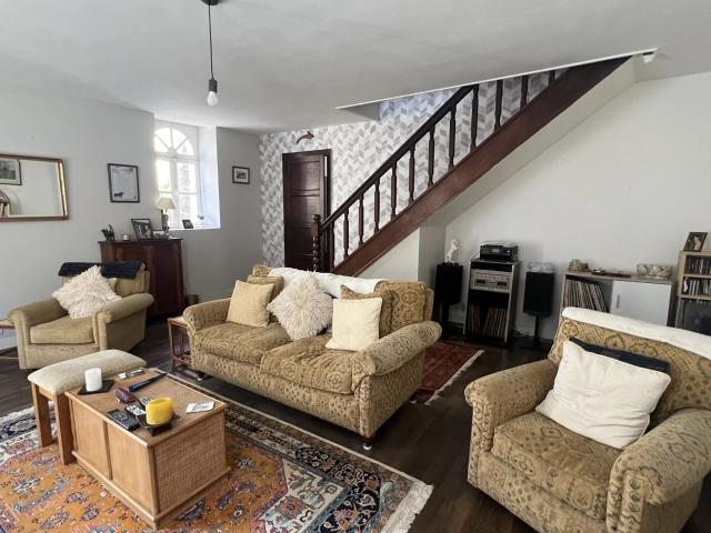 Maison 7 pièces 156 m²